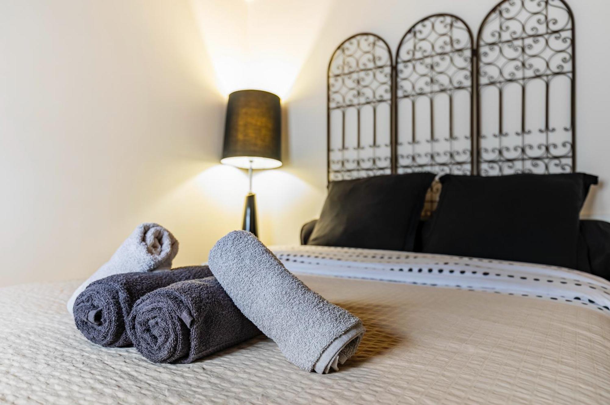 Maisonnette Jardin Merignac Villa Exteriör bild
